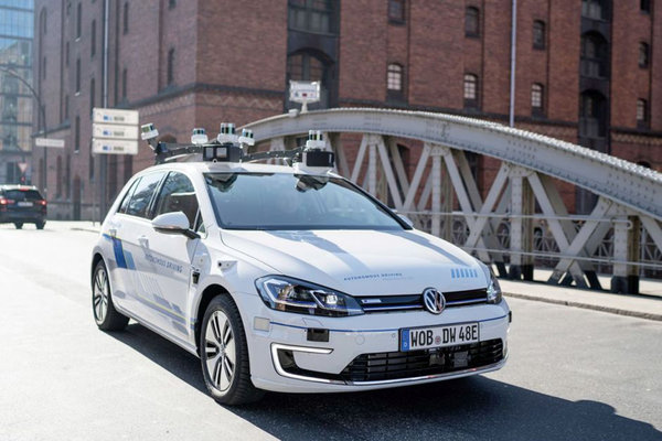 Volkswagen вкладывает 2,6 миллиарда долларов в самоуправляемые авто
