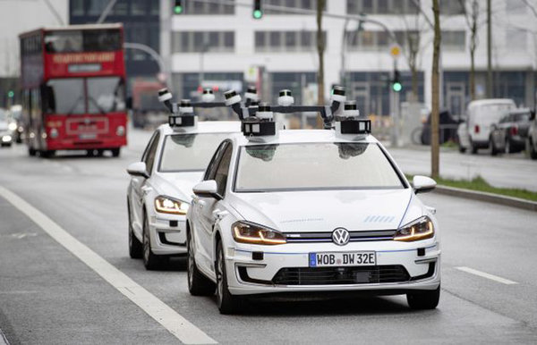 Volkswagen вкладывает 2,6 миллиарда долларов в самоуправляемые авто