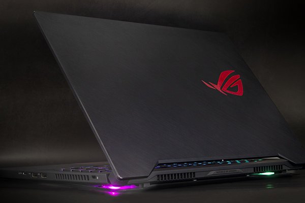 ASUS привезла в Россию новые игровые ноутбуки