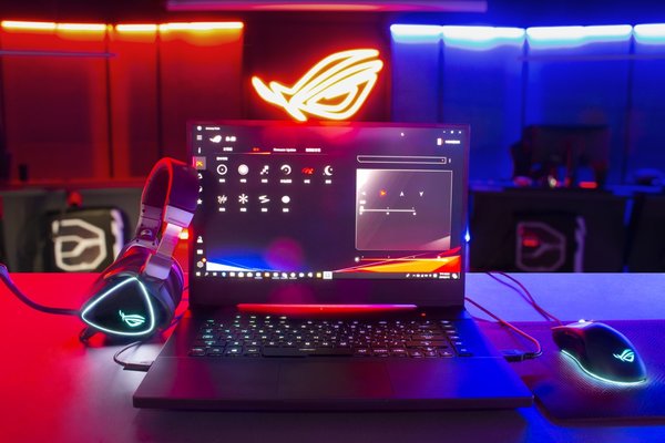 ASUS привезла в Россию новые игровые ноутбуки