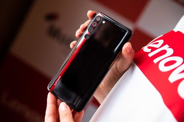 Смартфоны Lenovo возвращаются на российский рынок