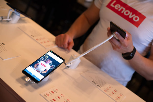Смартфоны Lenovo возвращаются на российский рынок