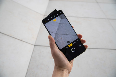 Обзор OPPO Reno 10X Zoom: размер имеет значение?