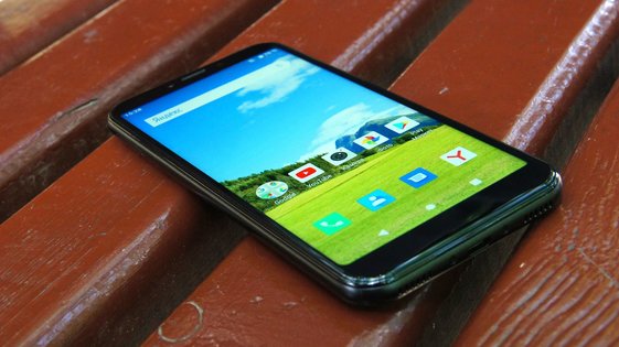 Обзор Philips S561: компактный и долгоиграющий