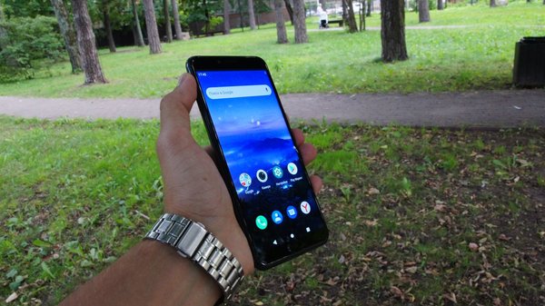 Тест смартфона Philips S397: качественная связь и хорошая автономность