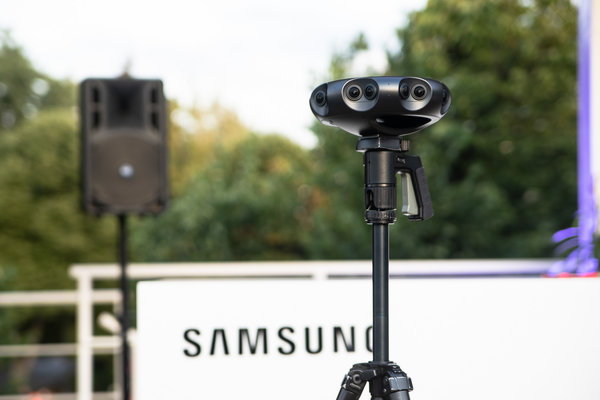 Samsung и Первый канал устроили виртуальную экскурсию на съёмочную площадку блокбастера