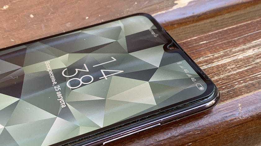 На чём сэкономила Xiaomi: почему другие смартфоны стоят дороже