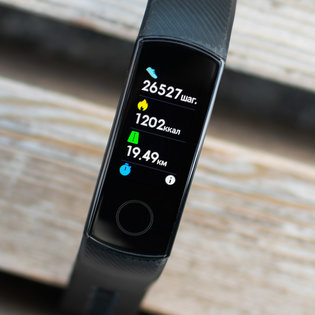 Альтернатива: обзор Honor Band 5