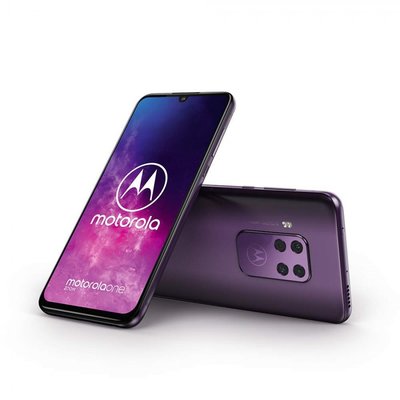 Motorola One Zoom с квадрокамерой засветился в интернет-магазине