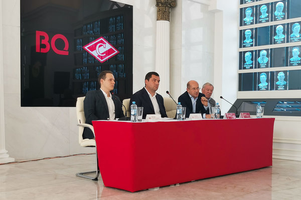 BQ стала спонсором ХК «Спартак»
