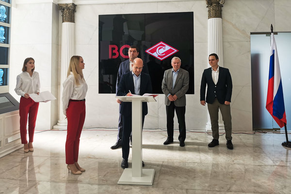 BQ стала спонсором ХК «Спартак»