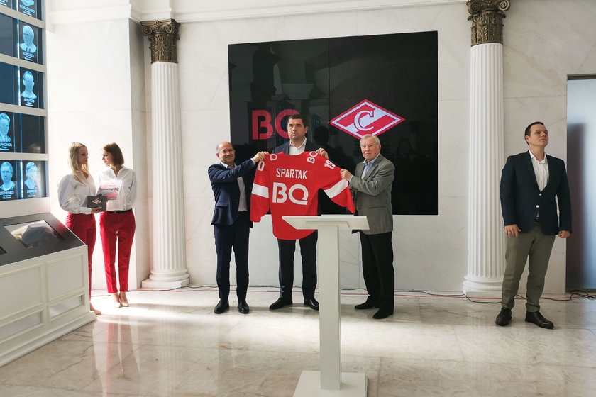 BQ стала спонсором ХК «Спартак»