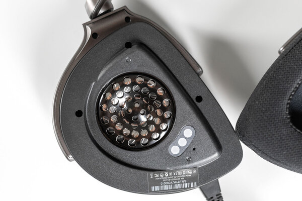 Облегчение во благо: обзор ASUS ROG Delta Core