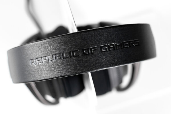 Облегчение во благо: обзор ASUS ROG Delta Core