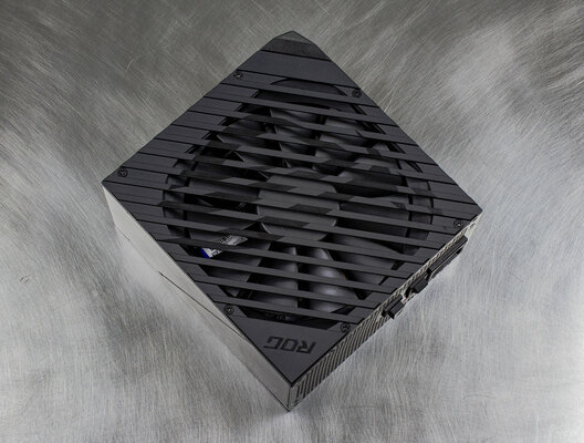 Красиво, качественно, дорого. Обзор ASUS ROG THOR 850W