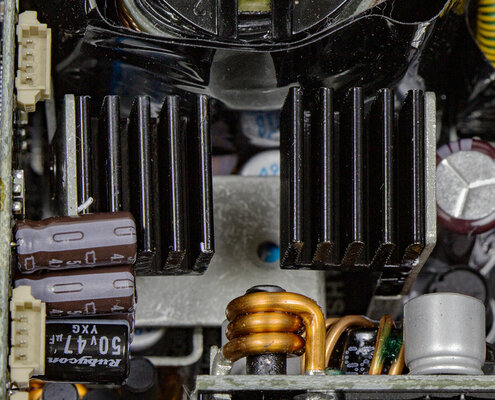 Красиво, качественно, дорого. Обзор ASUS ROG THOR 850W