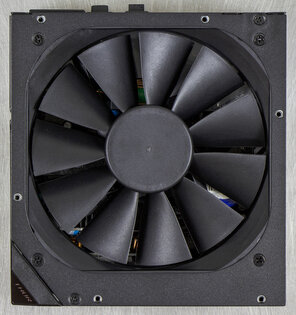 Красиво, качественно, дорого. Обзор ASUS ROG THOR 850W