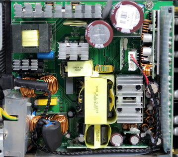 Красиво, качественно, дорого. Обзор ASUS ROG THOR 850W