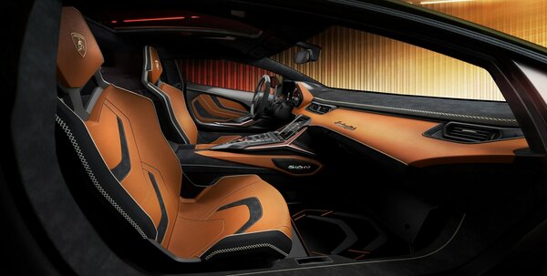 Гибридный Lamborghini Sián стал быстрейшим суперкаром от итальянцев