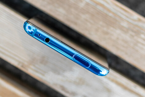 Старый знакомый с новой начинкой: обзор Xiaomi Mi 9T Pro