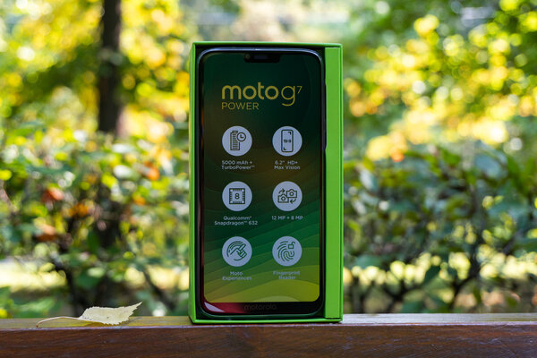 Обзор Moto G7 Power: жизнь без подзарядки
