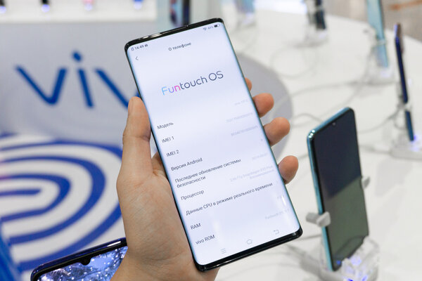 В России представлен Vivo NEX 3 — смартфон без кнопок с камерой на 64 Мп