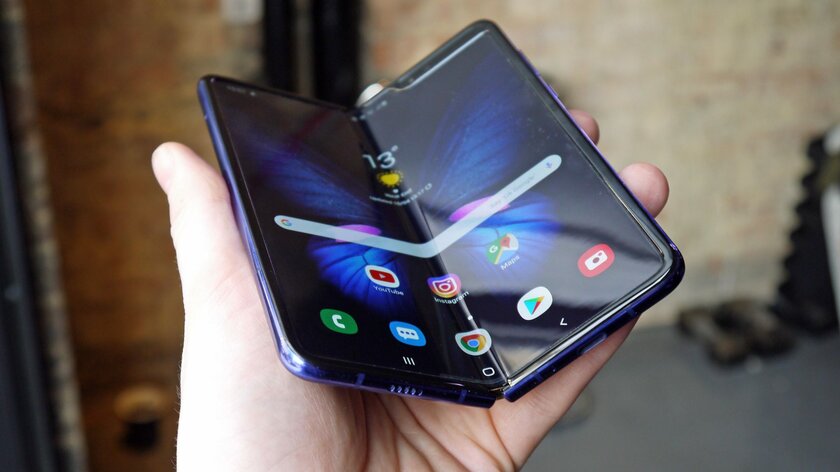 Китайские перекупщики зарабатывают на Galaxy Fold больше, чем Samsung