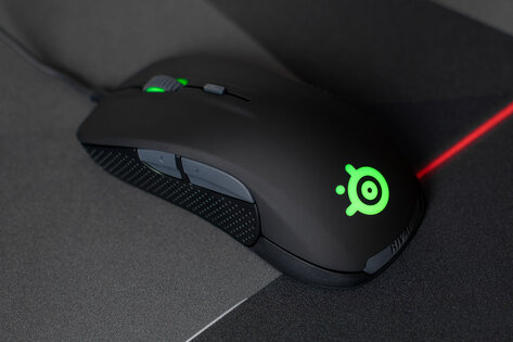 Гость из среднего сегмента: обзор SteelSeries Rival 300S
