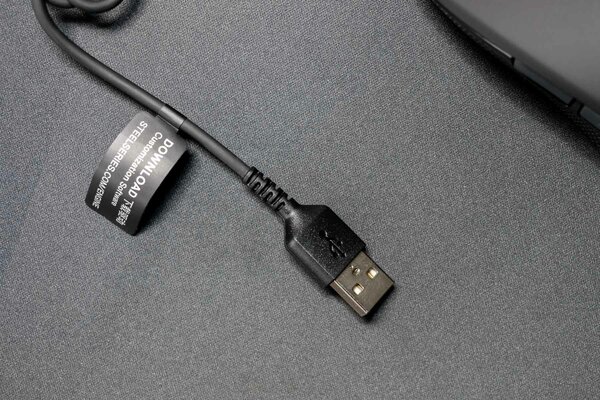 Гость из среднего сегмента: обзор SteelSeries Rival 300S