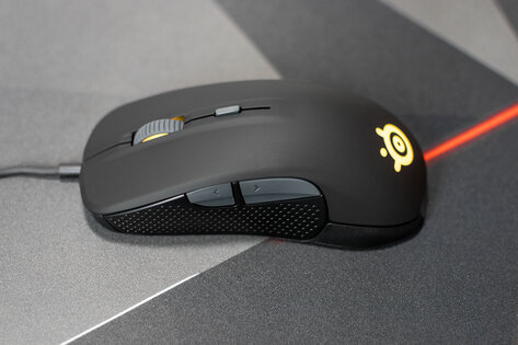 Гость из среднего сегмента: обзор SteelSeries Rival 300S