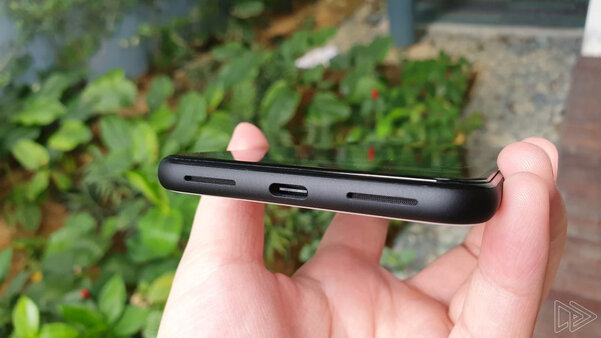 Первый взгляд на Google Pixel 4 XL: топовая камера и неоднозначный дизайн