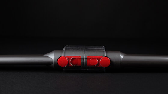 Большая мощность, дисплей и новая насадка: Обзор Dyson V11 Absolute Pro