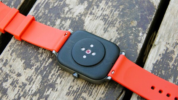 Обзор умных часов Amazfit GTS: все для спорта и не только
