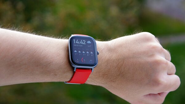 Обзор умных часов Amazfit GTS: все для спорта и не только