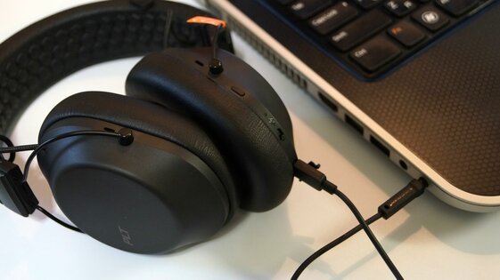 Тест беспроводной гарнитуры Plantronics BackBeat FIT 6100: для спорта и не только