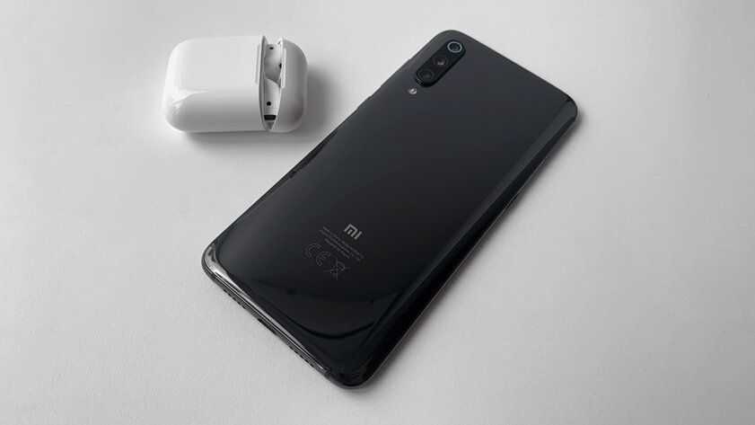 Заменил свой iPhone флагманом от Xiaomi: что я в итоге понял