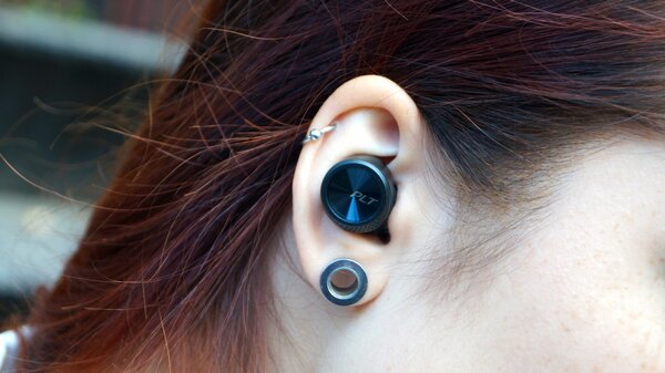 Когда провода излишни: обзор наушников Plantronics BackBeat FIT 3200 и PRO 5100