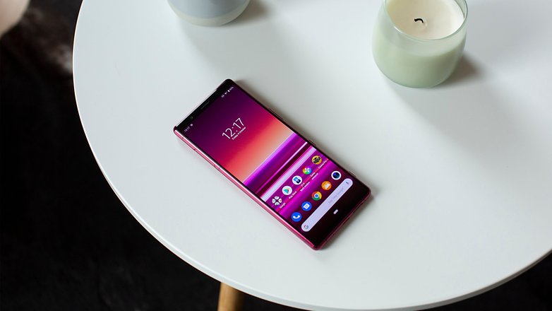 Перевод обзора Sony Xperia 5: нишевый смартфон только для фанатов 21:9