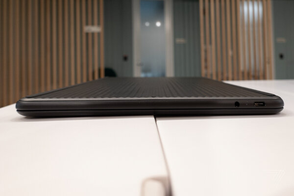 Google представила Pixelbook Go — компактный ноутбук за разумную цену