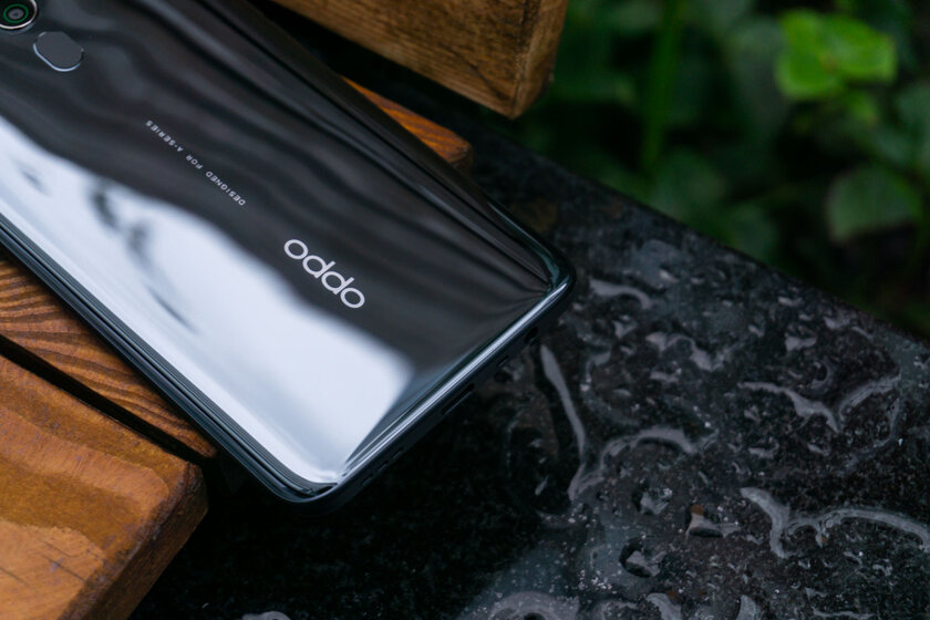 Длинная история: обзор OPPO A5 (2020)