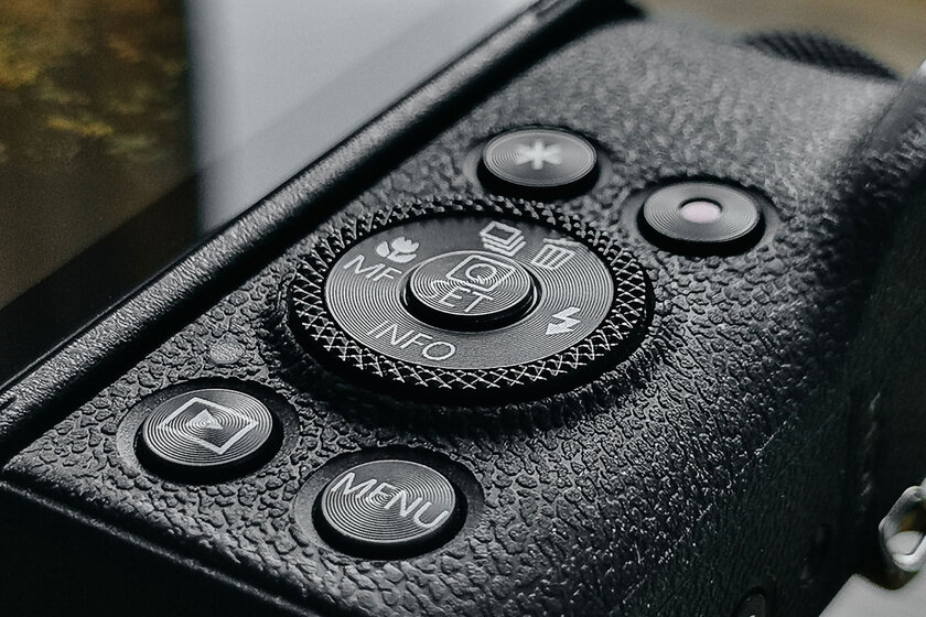 В путешествие налегке. Обзор Canon PowerShot G5 X Mark II