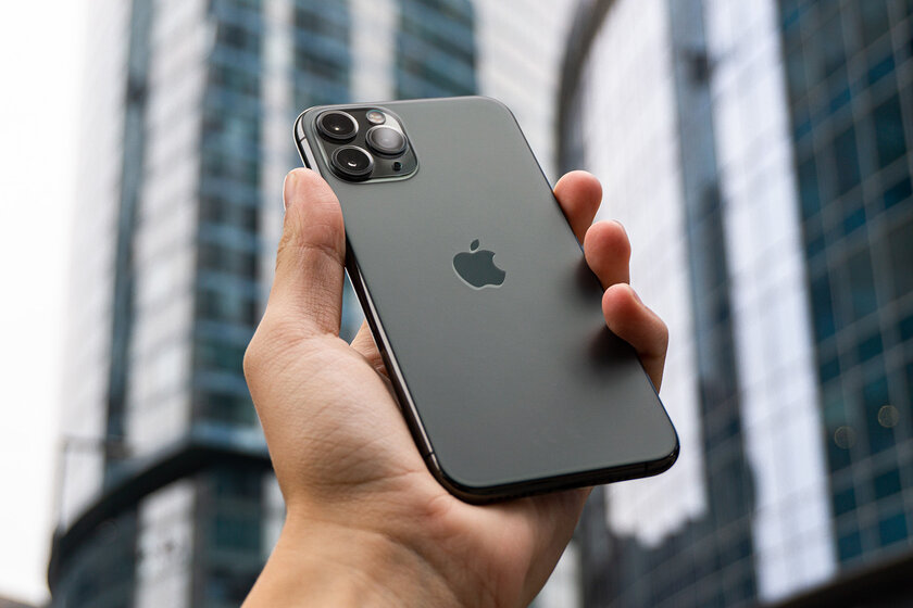 Обзор iPhone 11 Pro — на что способны три камеры?