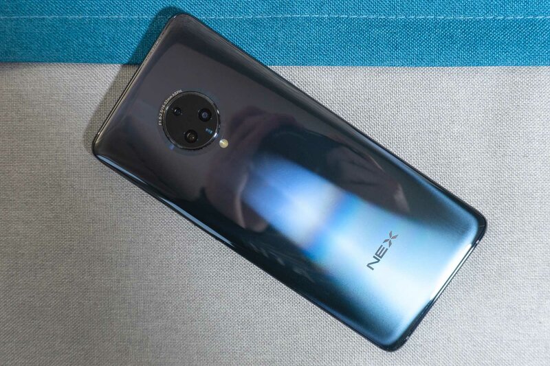 Обзор Vivo NEX 3: настоящее будущее