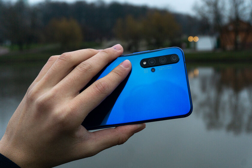 Обзор Huawei Nova 5T: очередной HONOR или что-то новое?