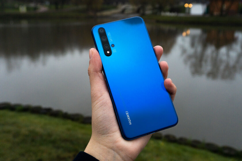 Обзор Huawei Nova 5T: очередной HONOR или что-то новое?