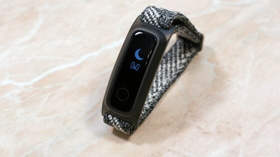 Спортивный комплект: обзор браслета HONOR Band 5 Sport и наушников HONOR Sport PRO