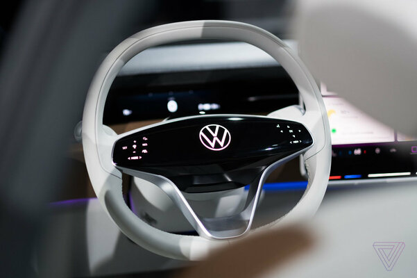 Volkswagen показал футуристичный электроуниверсал, который проедет 500 километров без «заправки»