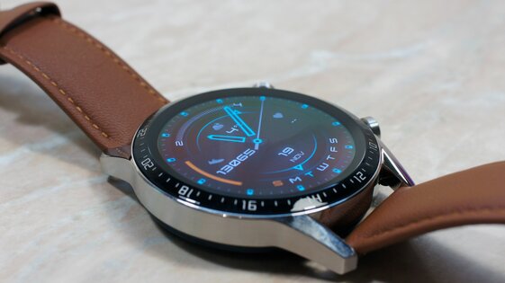Обзор Huawei Watch GT 2: для влюбленных в классику
