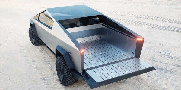 Бэтмобиль от Tesla: представлен пуленепробиваемый электрический пикап Cybertruck