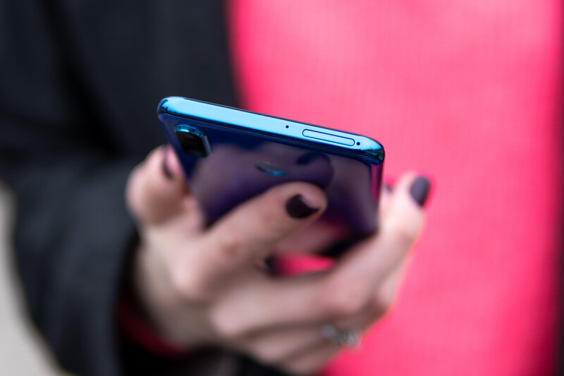 Обзор HONOR 20S: реинкарнация от безысходности